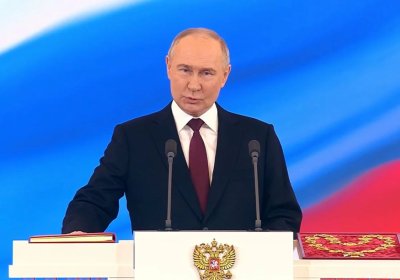 Путин бешинчи муддатга Россия президенти лавозимига киришди фото