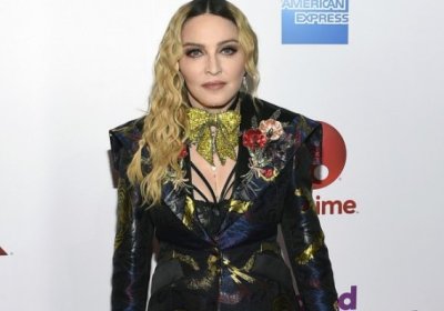 Мадонна Billboard журналидан «Йил аёли» мукофотини қўлга киритди фото