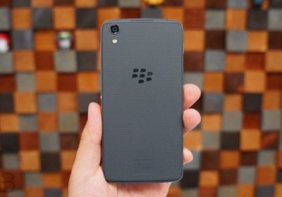 TCL компанияси BlackBerry номи остида смартфонлар ишлаб чиқаришда давом этади фото