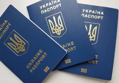 Украина Вазирлар Маҳкамаси: Хориждаги 18 ёшдан 60 ёшгача бўлган украиналик эркаклар энди паспорт ололмайди фото