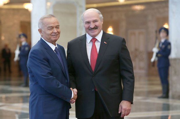 Лукашенко: «Ёрқин етакчи ҳаётдан кўз юмди»