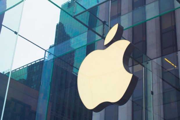 ОАВ: Apple ботиқ дисплейли iPhone’ни 2017 йилдаёқ чиқариши мумкин